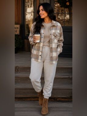 HEX Plaid Shacket Jacket Beige White Blue NWOT Size M/M